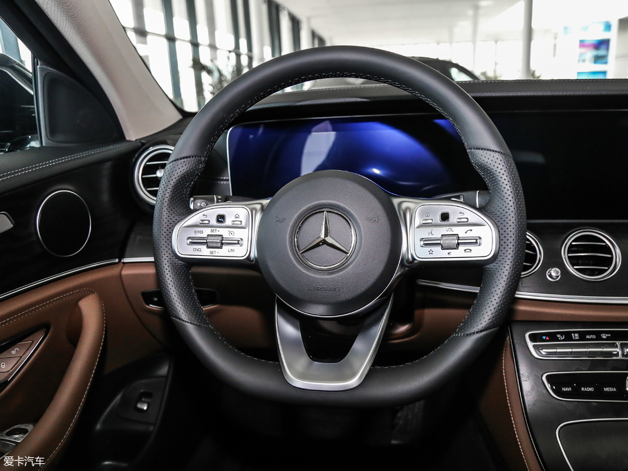 2019YE E 200 L \ 4MATIC