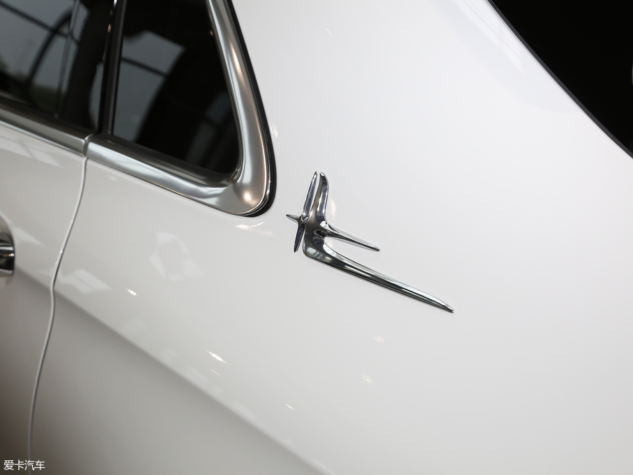 2019YE E 260 L 4MATIC \