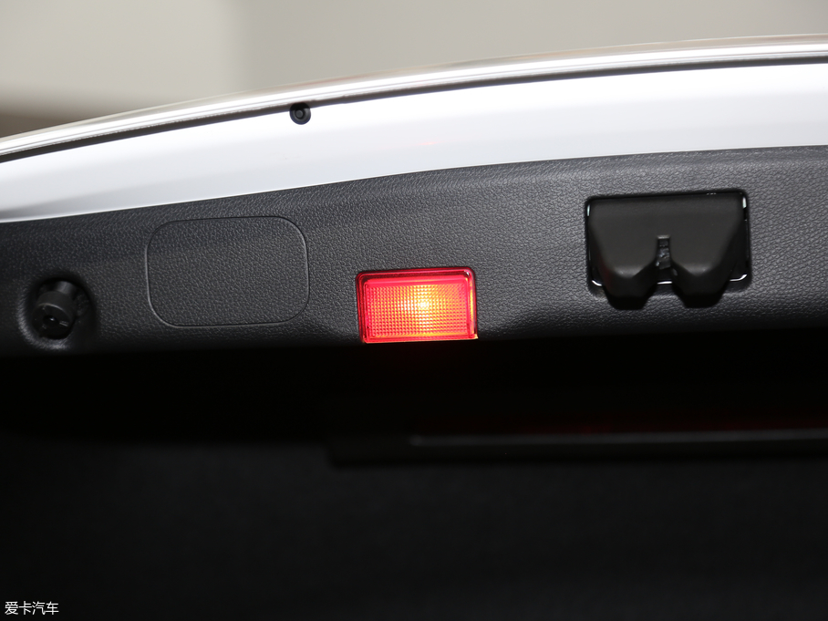 2019YE E 260 L 4MATIC \