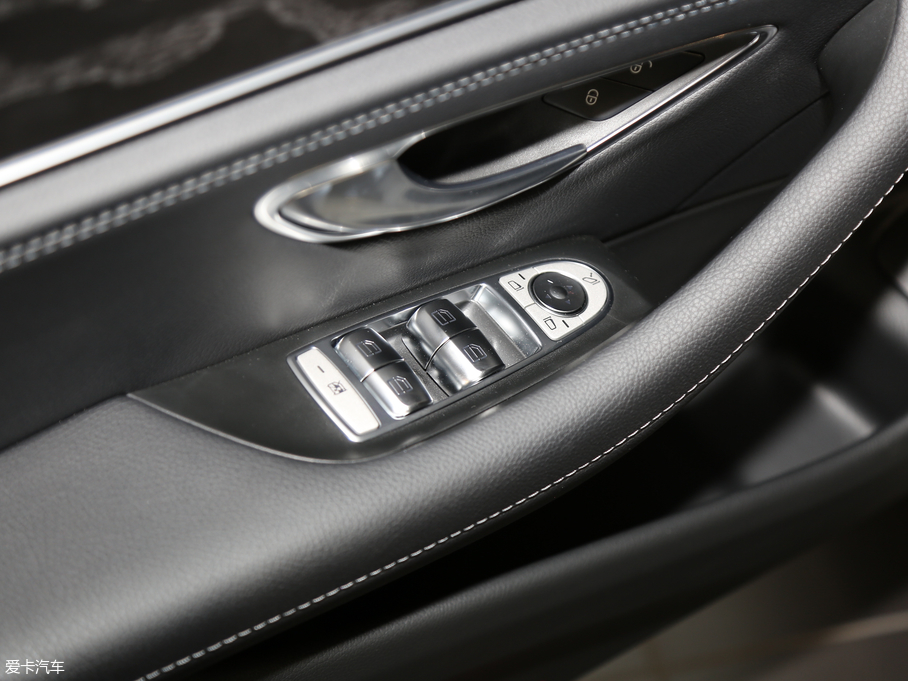 2019YE E 260 L 4MATIC \