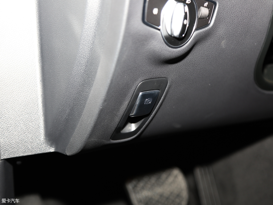 2019YE E 260 L 4MATIC \