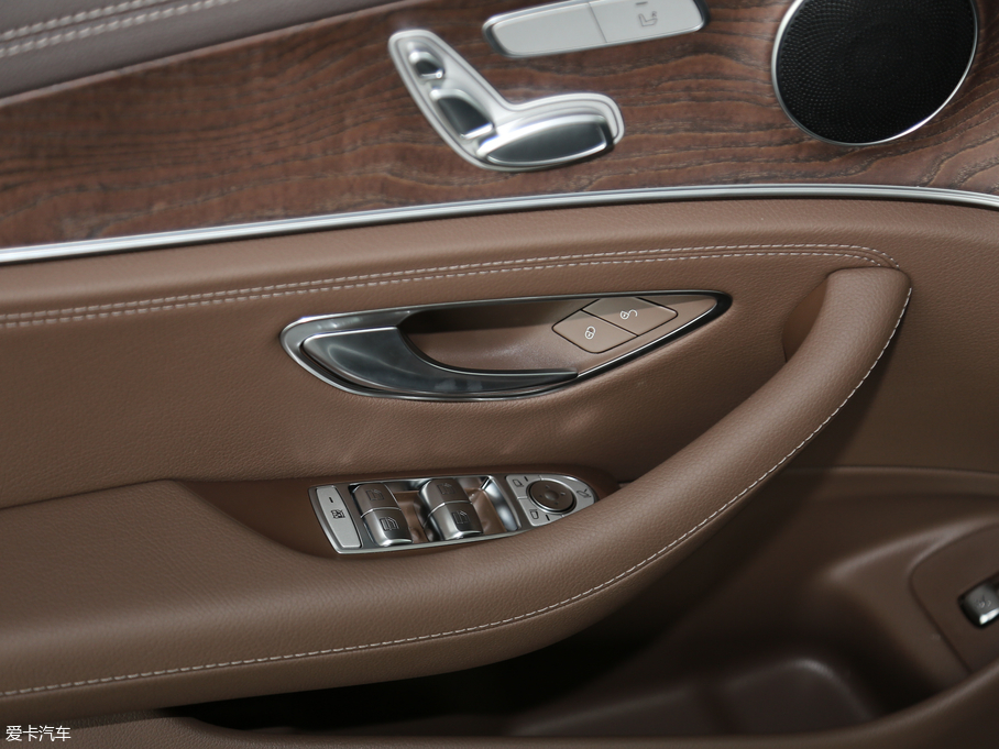 2019��YE�� E 260L 