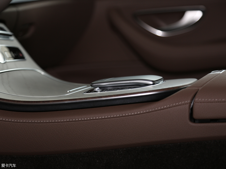 2019��YE�� E 260L 