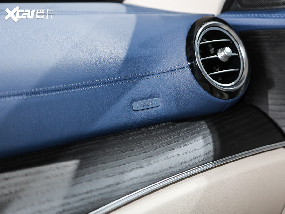 2019YE(j) E 300 L A