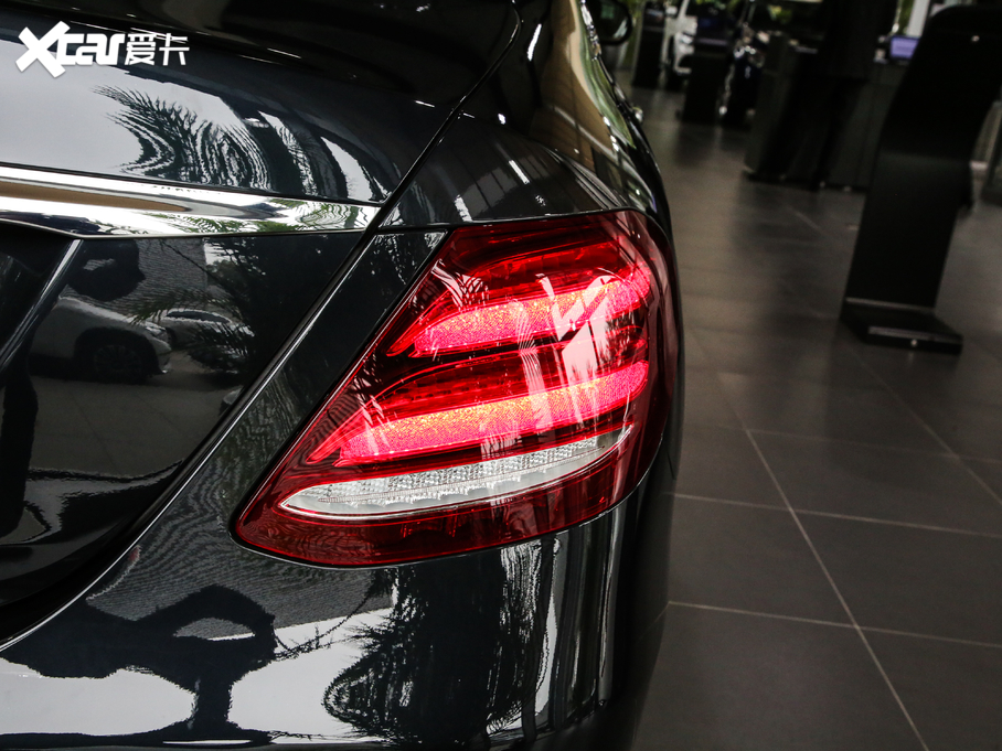 2019YE Ŀ E 300 L \ӕr