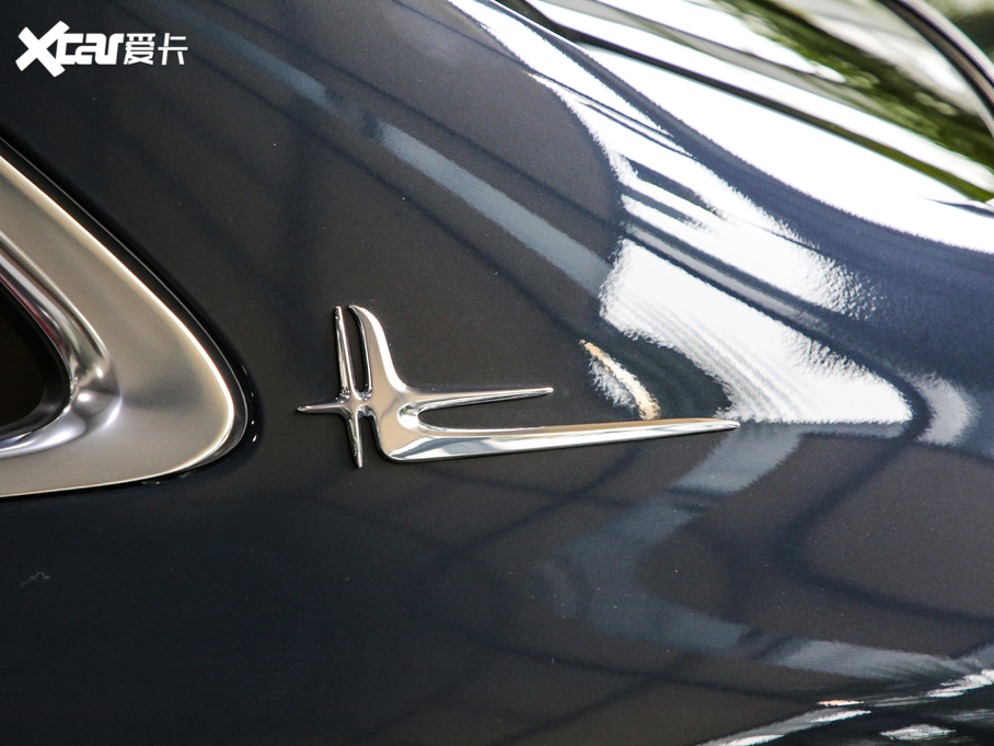 2019YE Ŀ E 300 L \ӕr