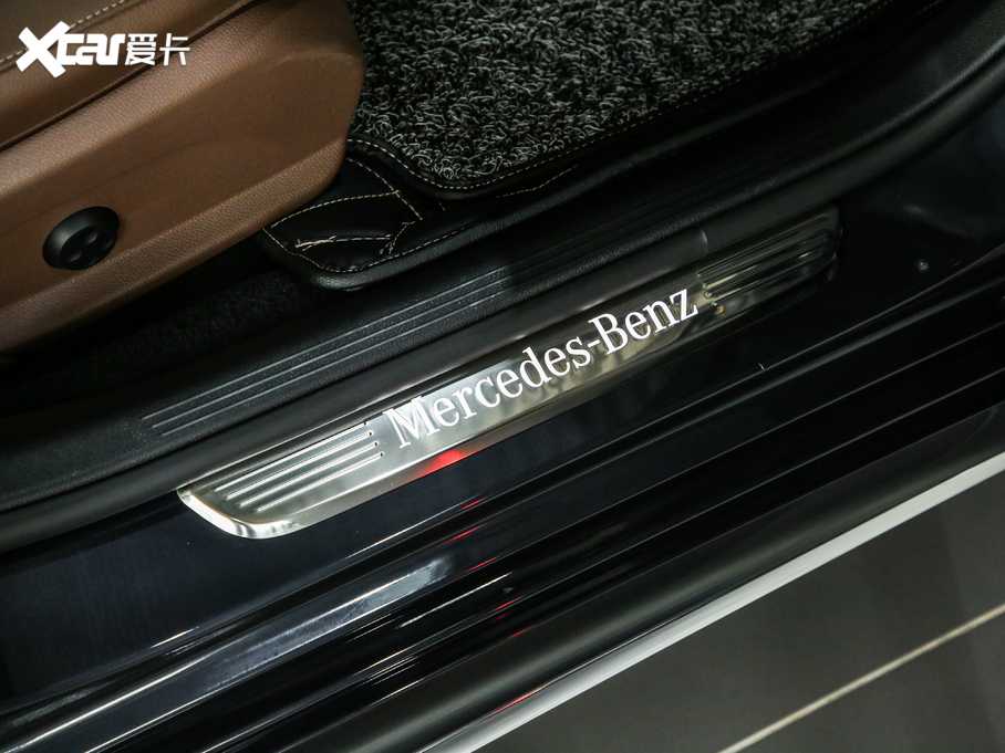 2019YE Ŀ E 300 L \ӕr