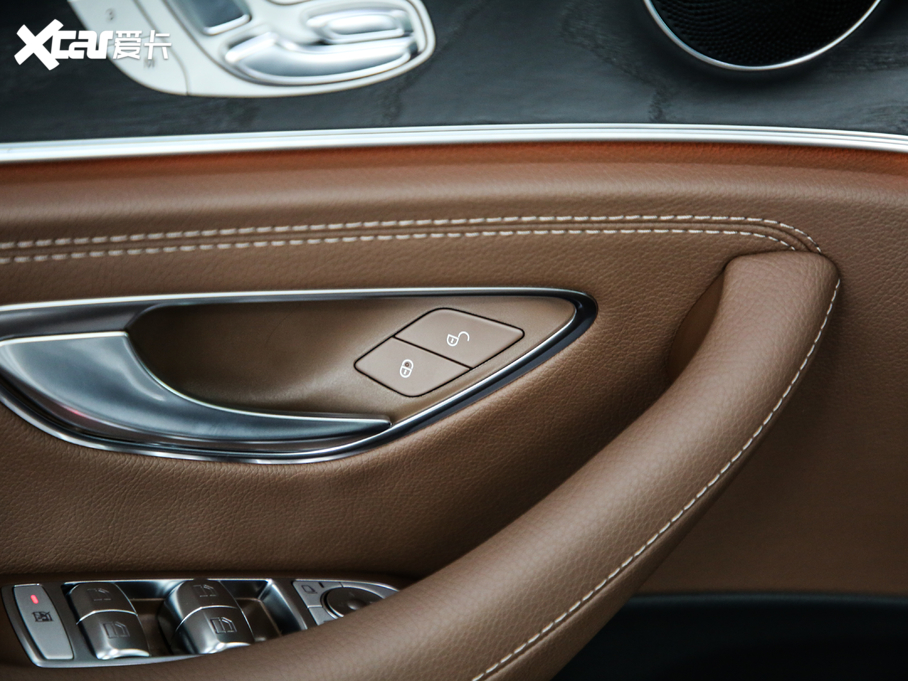 2019YE Ŀ E 300 L \ӕr