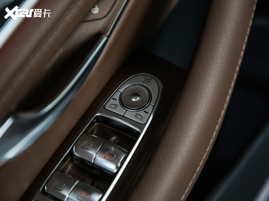 2019YE Ŀ E 300 L \ӕr