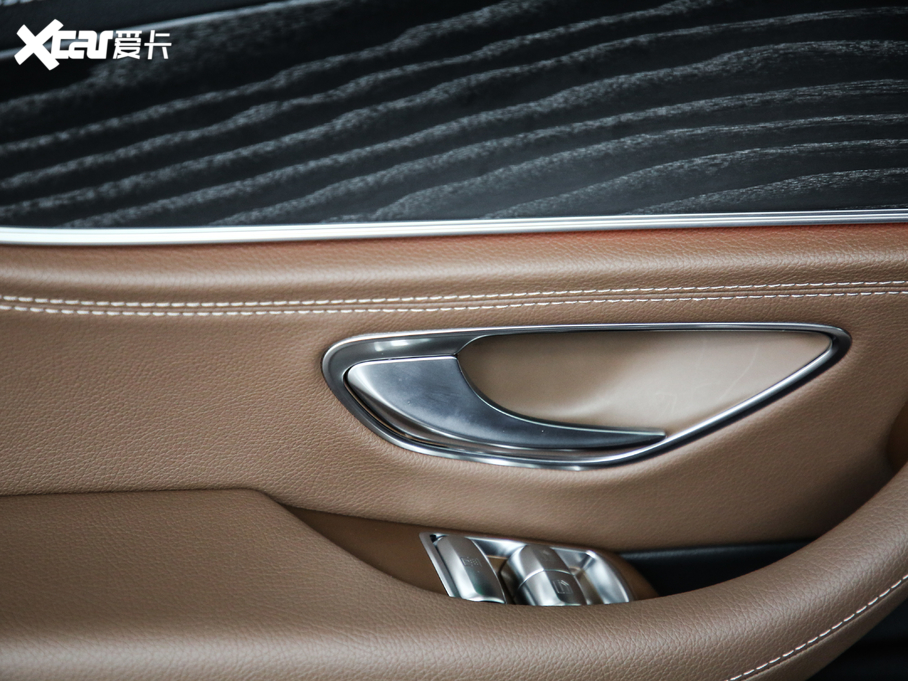 2019YE Ŀ E 300 L \ӕr