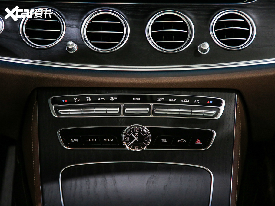 2019YE Ŀ E 300 L \ӕr