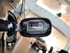 2019E 300 L A (x)(ji)^