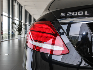 2019E 200 L \ 4MATIC ^