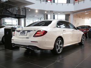 2019E 260 L 4MATIC ˶ 45