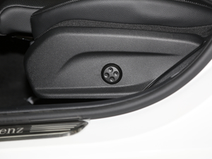 2019E 260 L 4MATIC \(yn)(dng) g