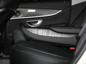 2019E 260 L 4MATIC \ g