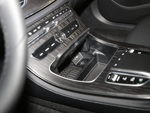 2019E 260 L 4MATIC \ п؅^(q)