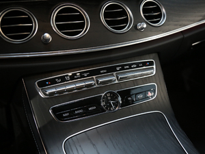 2019E 260 L 4MATIC \ п؅^(q)