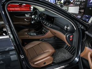 2019Ŀ E 300 L \ӕr g