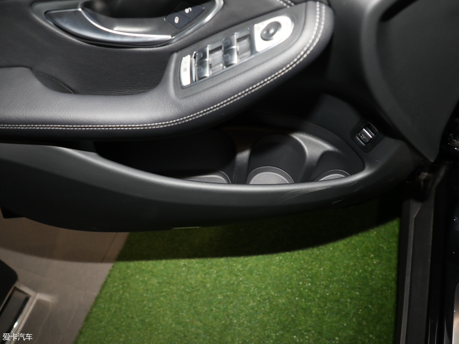 2019��YGLC GLC 260 L 4MATIC�Ӹ���