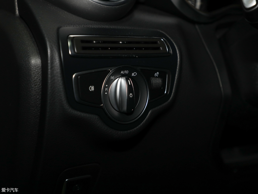 2019��YGLC GLC 260 L 4MATIC�Ӹ���