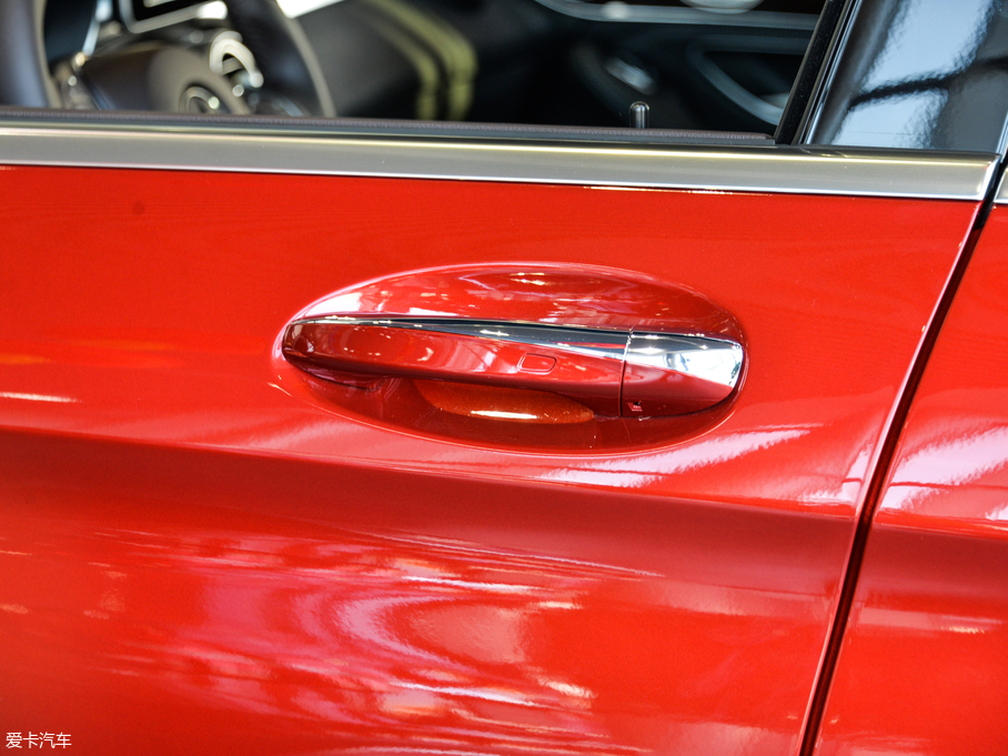 2019YGLC GLC 260 L 4MATIC(dng)