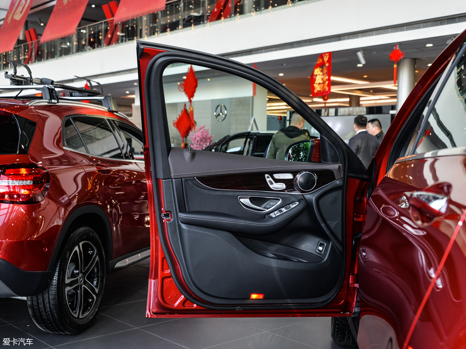 2019YGLC GLC 260 L 4MATICӸ