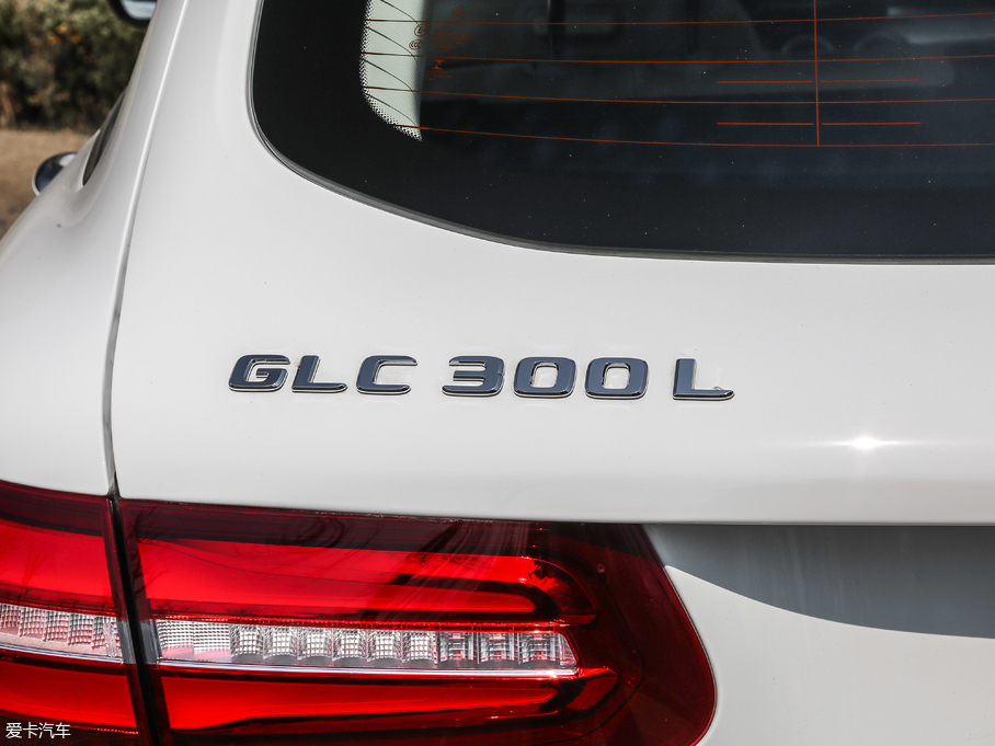 2019��YGLC GLC 300 L 4MATIC���A��