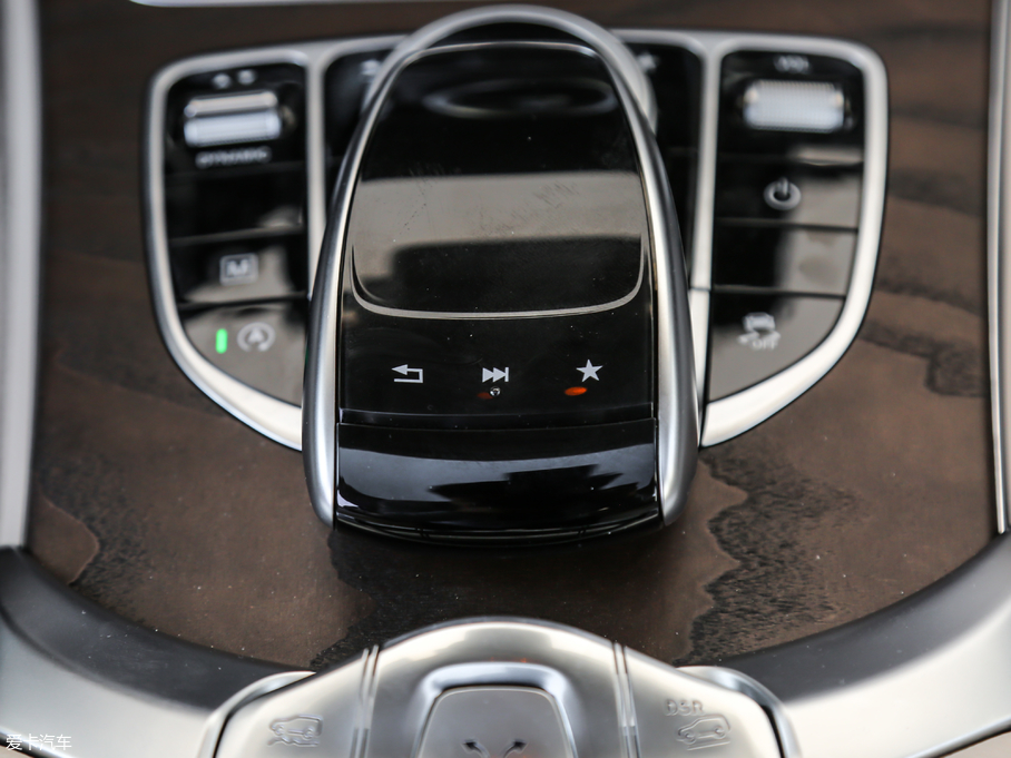 2019YGLC GLC 300 L 4MATICA