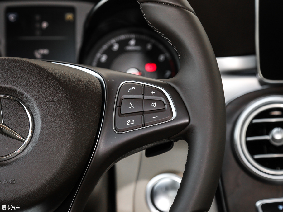 2019YGLC GLC 300 L 4MATICA