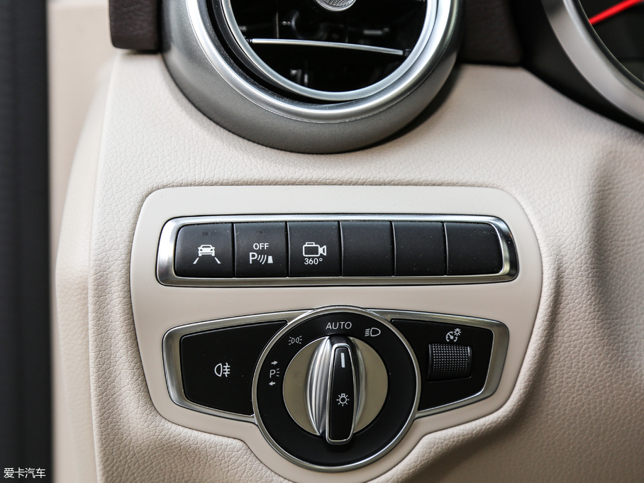 2019YGLC GLC 300 L 4MATICA