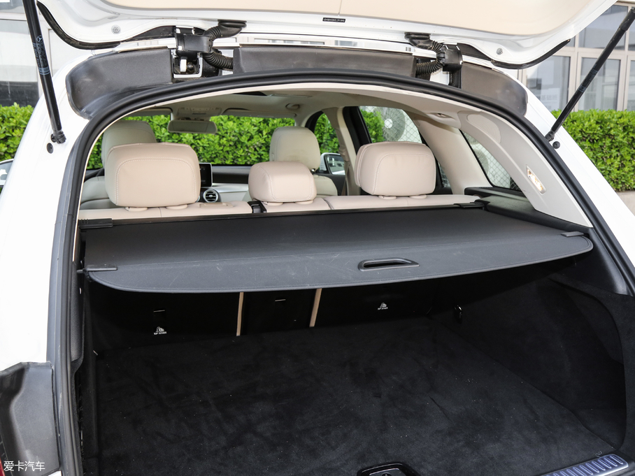 2019YGLC GLC 300 L 4MATICA