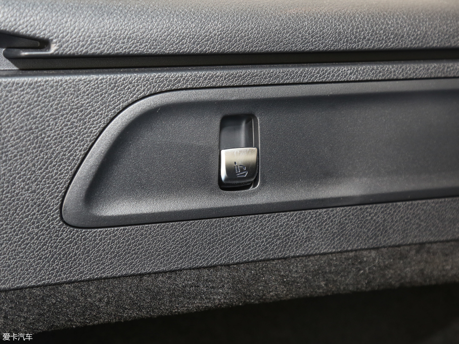 2019YGLC GLC 300 L 4MATICA