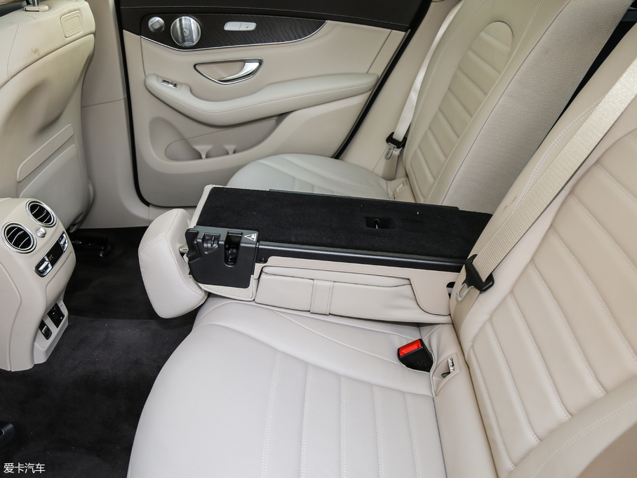 2019YGLC GLC 300 L 4MATICA