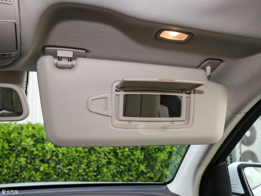 2019YGLC GLC 300 L 4MATICA