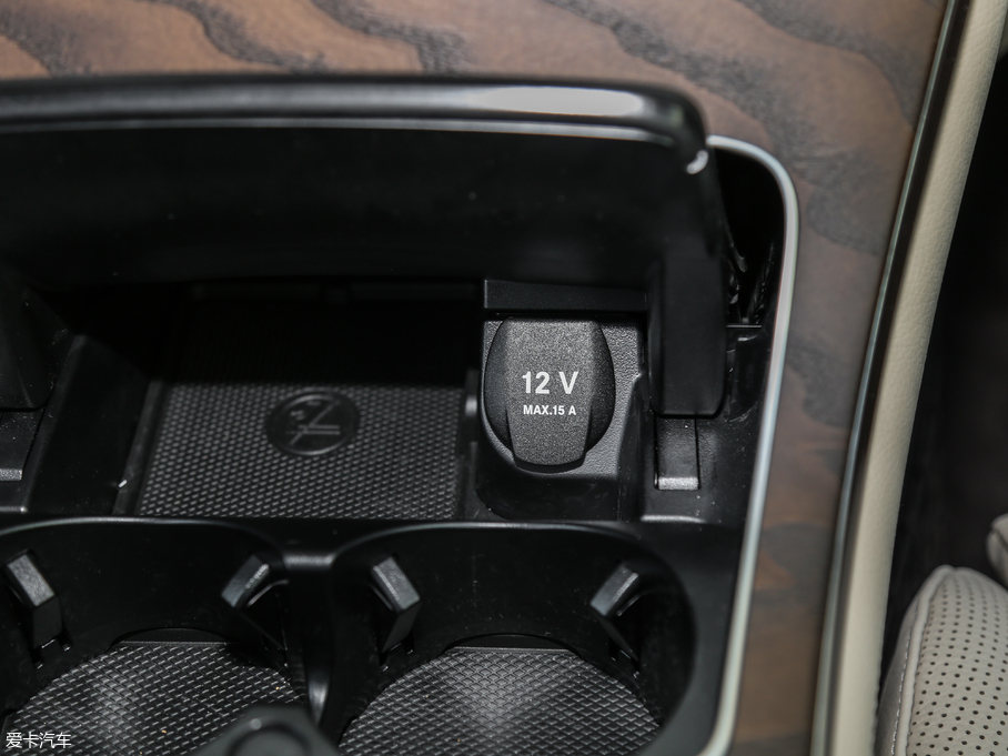 2019YGLC GLC 300 L 4MATICA