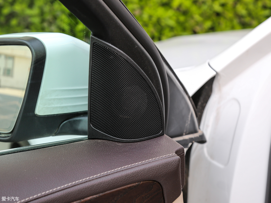 2019YGLC GLC 300 L 4MATICA