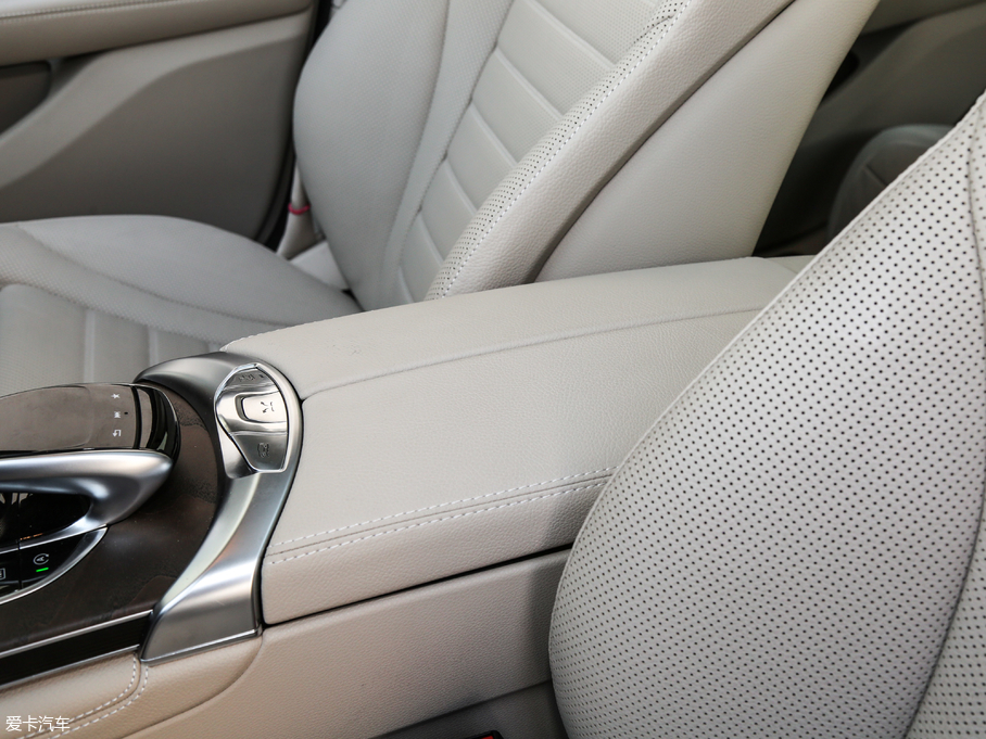 2019YGLC GLC 300 L 4MATICA