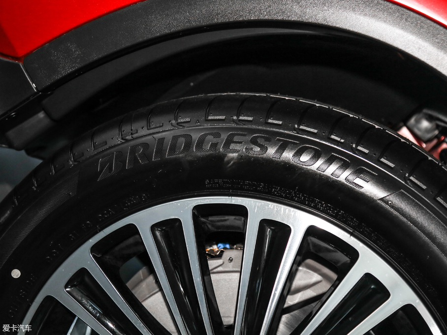 2019YGLC GLC 260 L 4MATICA