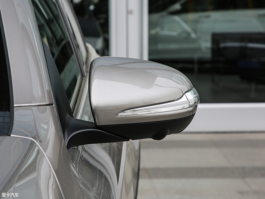 2019YGLC GLC 260 L 4MATICA