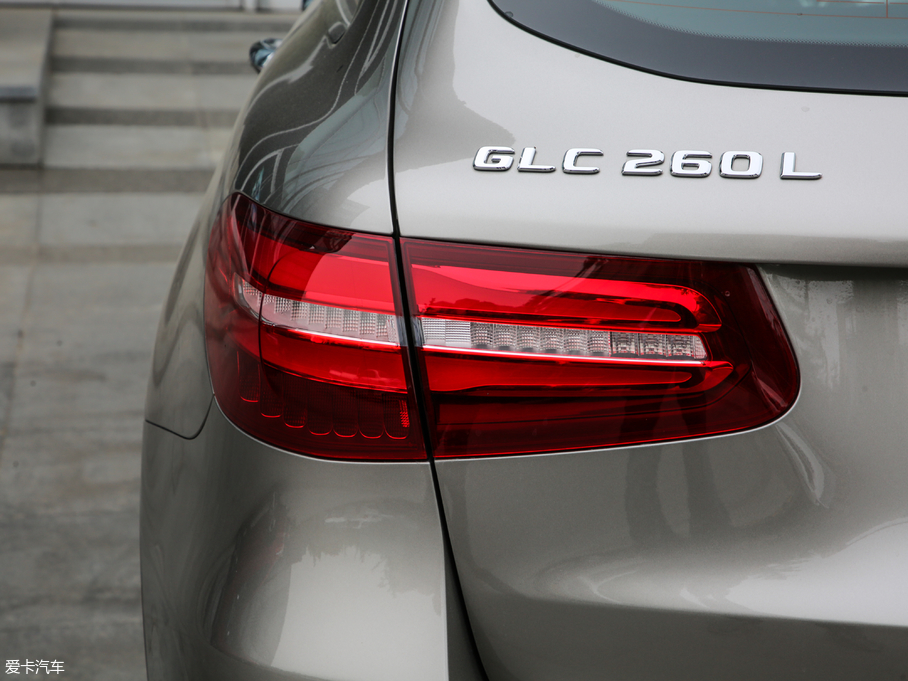 2019YGLC GLC 260 L 4MATICA