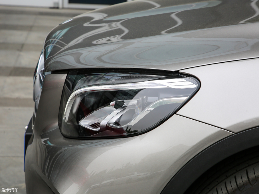 2019YGLC GLC 260 L 4MATICA