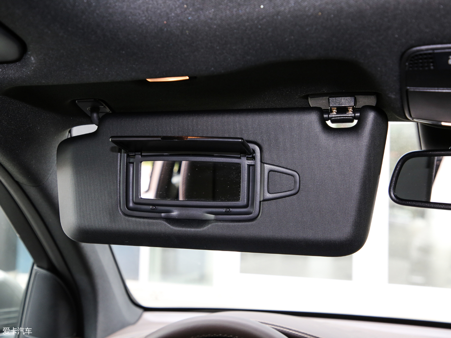 2019YGLC GLC 260 L 4MATICA