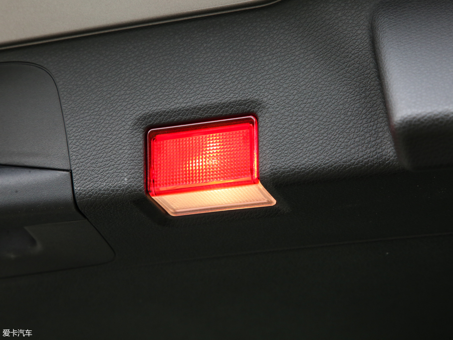 2019YGLC GLC 260 L 4MATICA