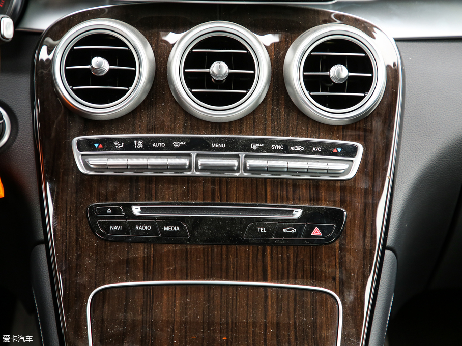 2019YGLC GLC 260 L 4MATICA