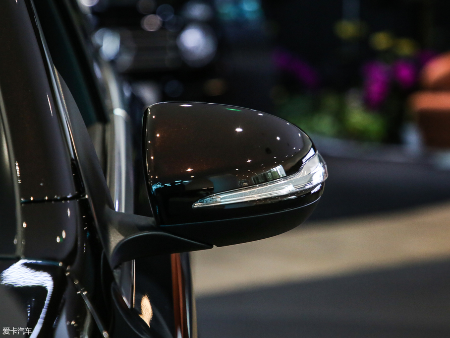 2019YGLC GLC 200 L 4MATIC