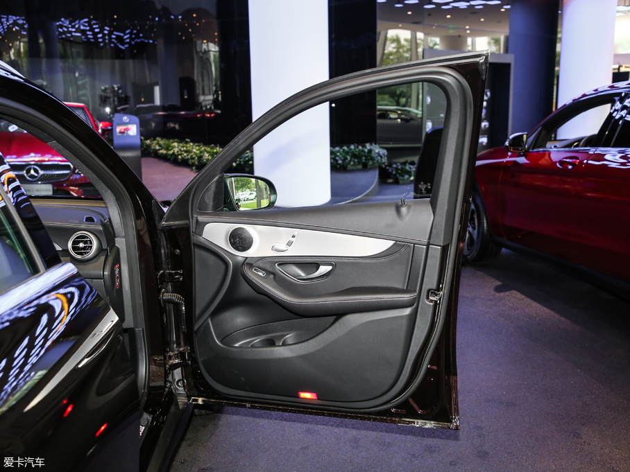 2019YGLC GLC 200 L 4MATIC