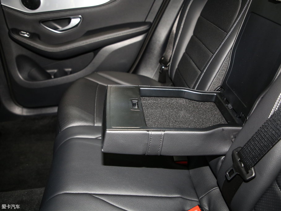 2019YGLC GLC 200 L 4MATIC