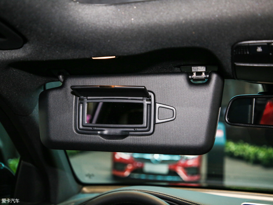 2019YGLC GLC 200 L 4MATIC