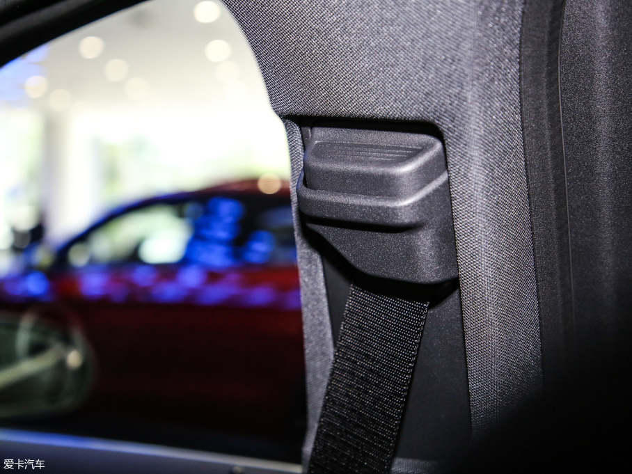 2019YGLC GLC 200 L 4MATIC